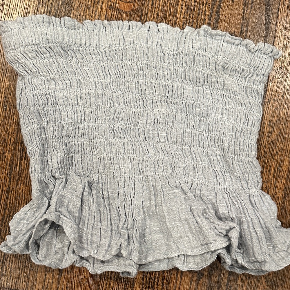 American Eagle Outfitters Light Gray Smocked Top